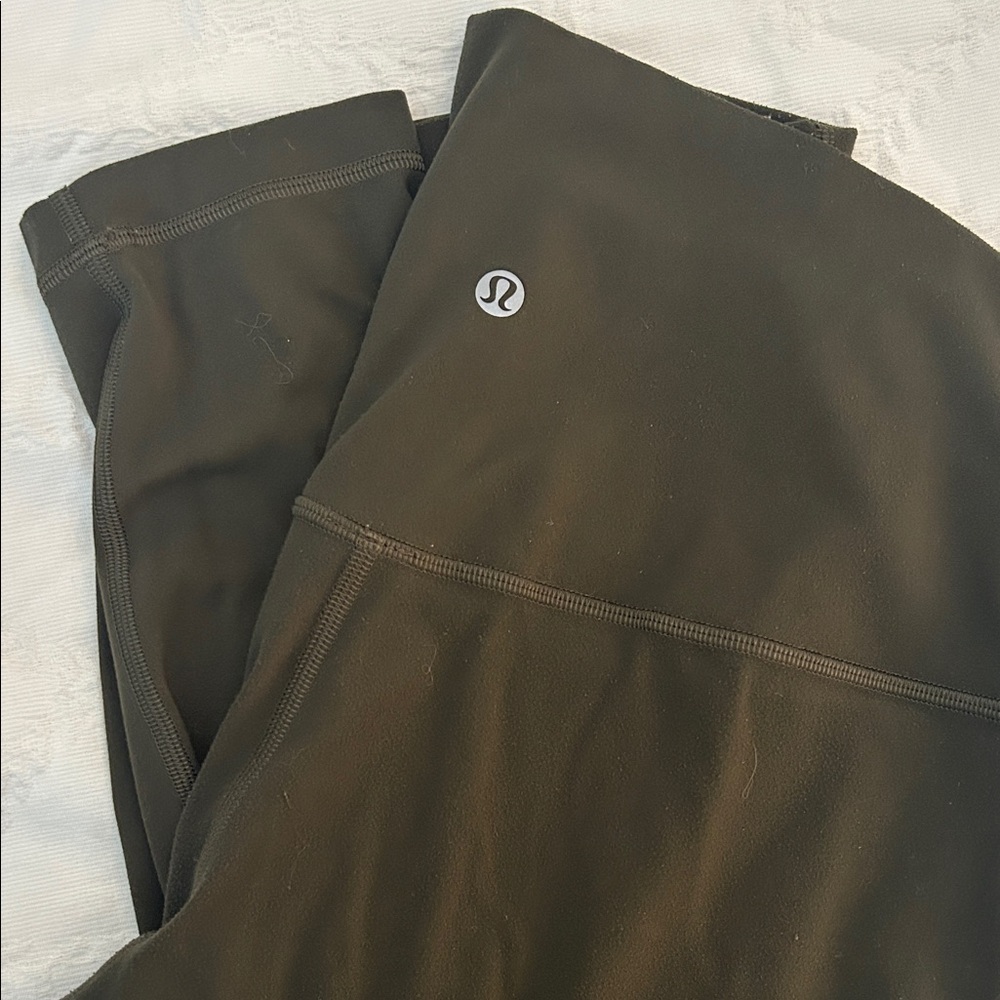 lululemon athletica Olive Align HR Leggings Sz 8 7/8 Length